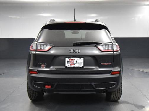 2021 Jeep Cherokee Trailhawk