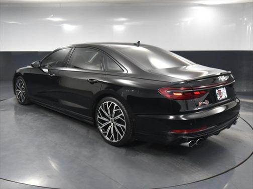 2022 Audi S8 4.0T
