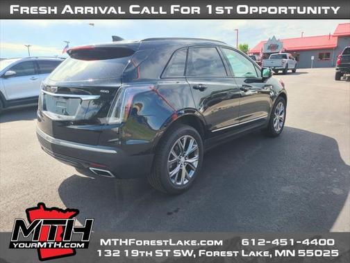 2021 Cadillac XT5 Sport