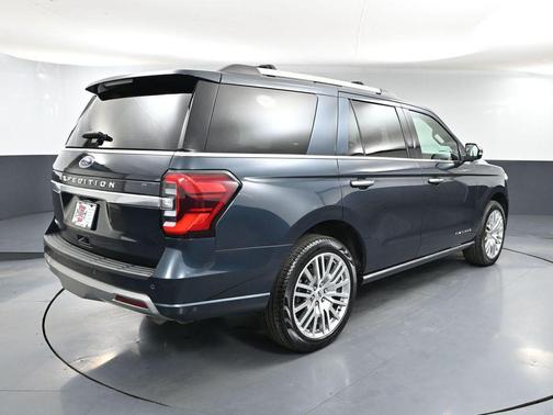 2024 Ford Expedition Platinum