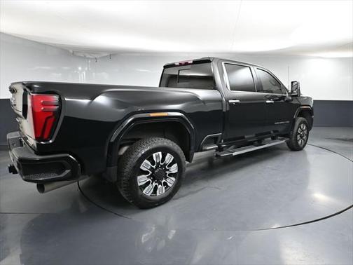 2024 GMC Sierra 2500 Denali