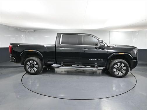 2024 GMC Sierra 2500 Denali