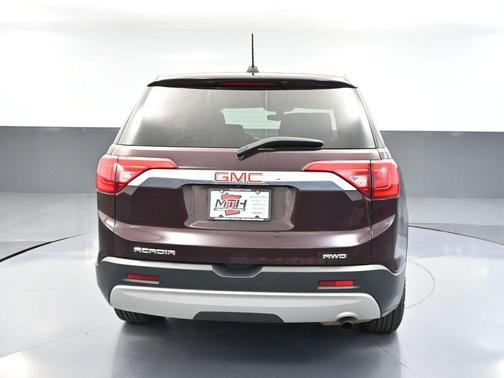 2017 GMC Acadia SLE-1