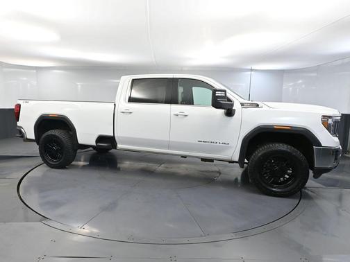 Summit White 2023 GMC Sierra 3500 SLE