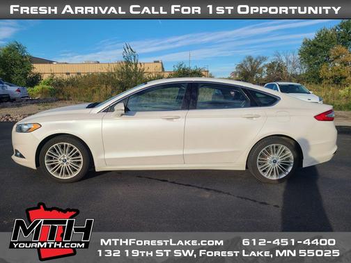 2014 Ford Fusion SE