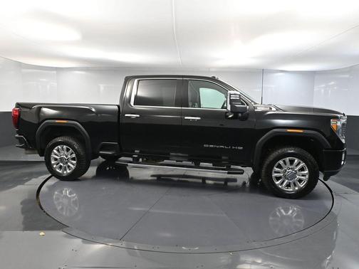 2023 GMC Sierra 2500 Denali