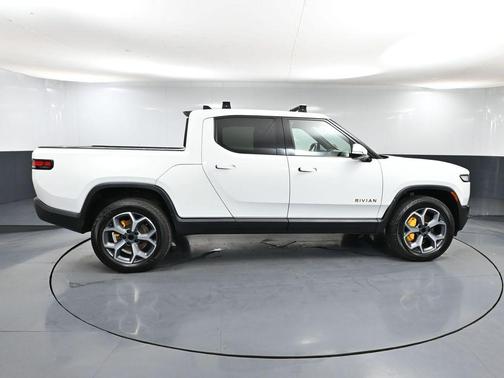 2022 Rivian R1T Adventure