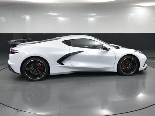 2022 Chevrolet Corvette Stingray w/3LT