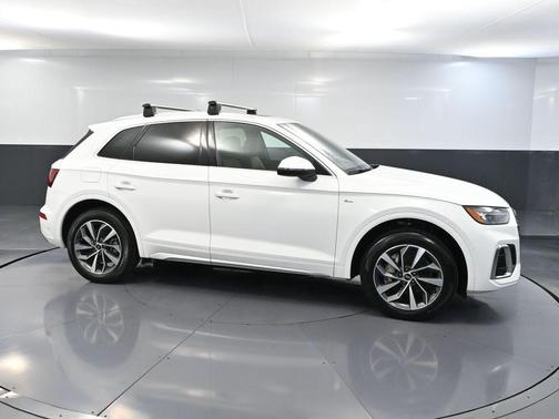 2023 Audi Q5 45 S line Premium Plus