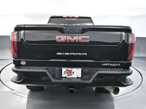 2024 GMC Sierra 2500 AT4