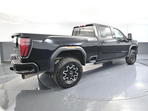 2024 GMC Sierra 2500 AT4