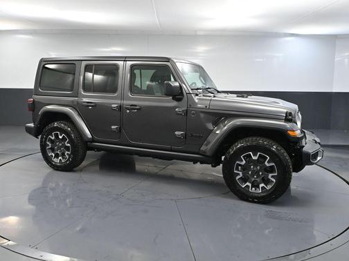 2025 Jeep Wrangler 4-Door Sahara