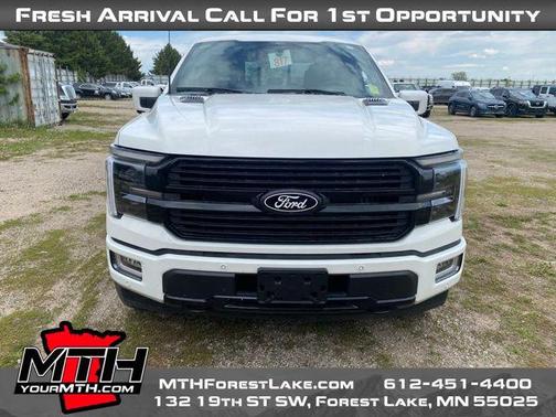 STAR WHITE METALLIC TRICOAT 2025 Ford F-150 Platinum