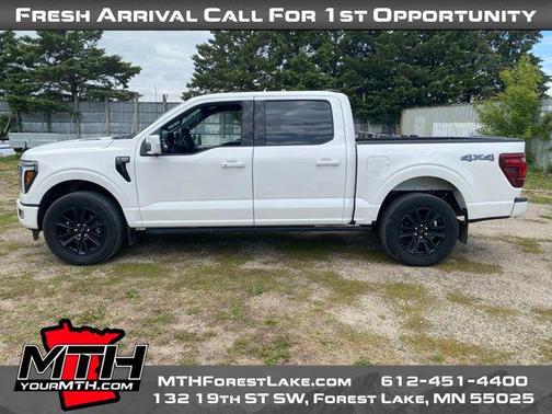 STAR WHITE METALLIC TRICOAT 2025 Ford F-150 Platinum