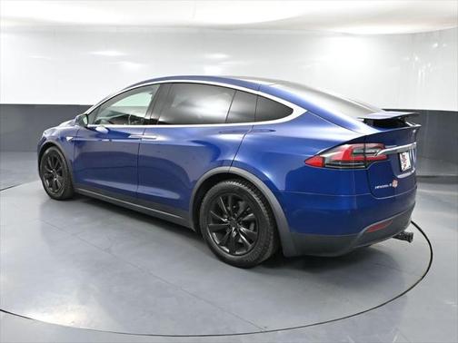 2016 Tesla Model X 75D