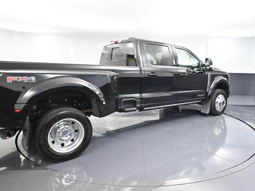 2024 Ford F-450 Lariat