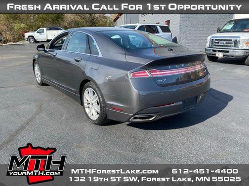 2016 Lincoln MKZ Base