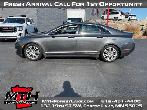 2016 Lincoln MKZ Base