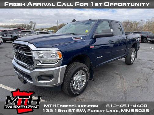 2021 RAM 2500 Big Horn Crew Cab 4x4 6'4' Box