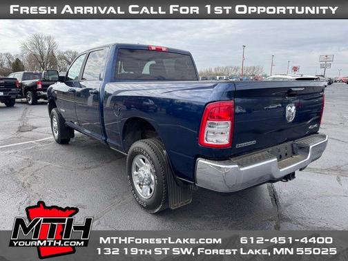 2021 RAM 2500 Big Horn Crew Cab 4x4 6'4' Box