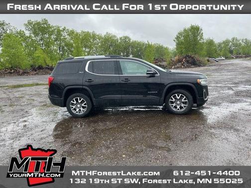 2023 GMC Acadia AWD SLT