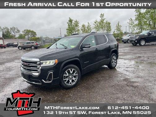2023 GMC Acadia AWD SLT