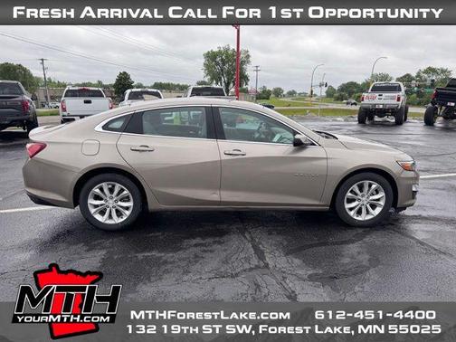 2022 Chevrolet Malibu FWD LT