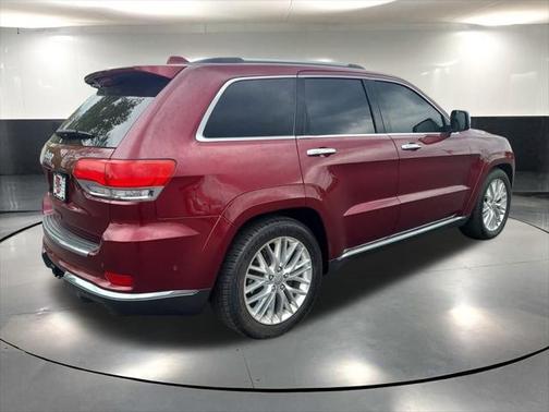 2017 Jeep Grand Cherokee Summit
