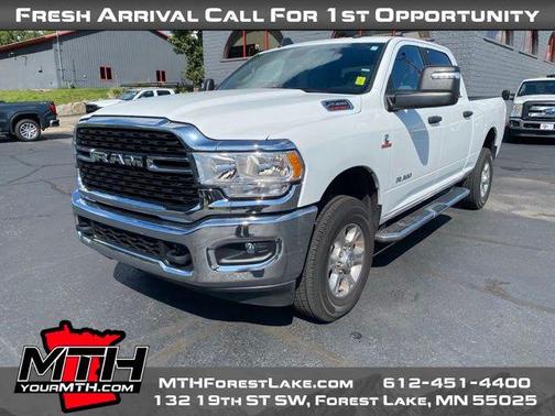 2024 RAM 2500 Big Horn Crew Cab 4x4 6'4' Box
