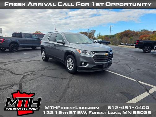 2020 Chevrolet Traverse LT Cloth