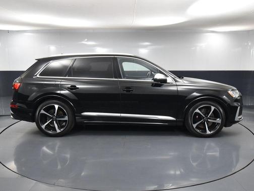 2024 Audi SQ7 4.0T Premium Plus
