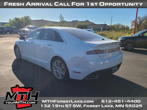 2013 Lincoln MKZ Base