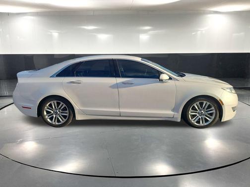 2013 Lincoln MKZ Base