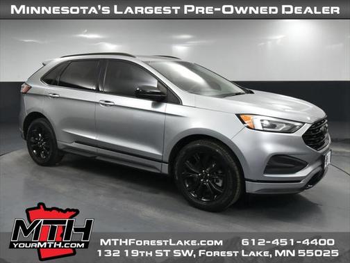 2022 Ford Edge SE