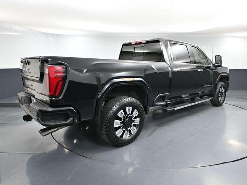2024 GMC Sierra 2500 Denali