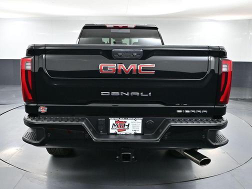 2024 GMC Sierra 2500 Denali
