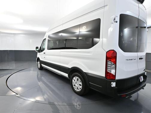 2025 Ford Transit-350 XLT