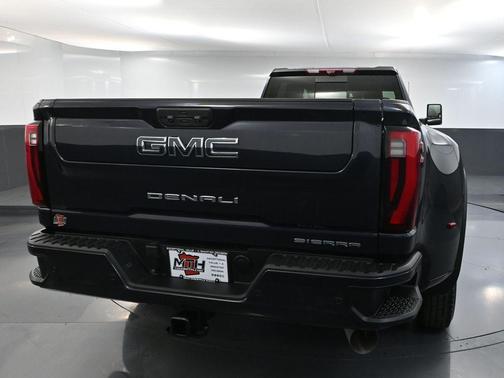 2024 GMC Sierra 3500 Denali