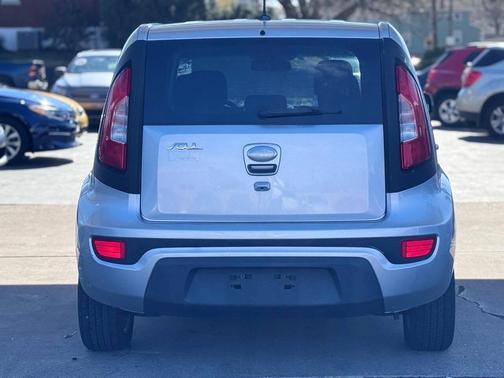 2013 Kia Soul +