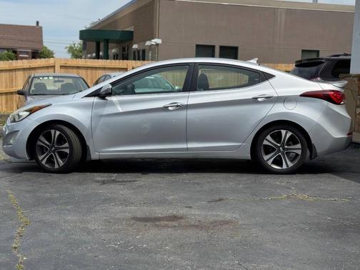 2015 Hyundai ELANTRA Sport