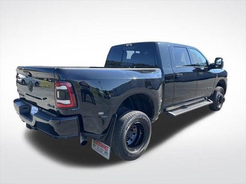 2024 RAM 3500 Laramie Mega Cab 4x4 64' Box