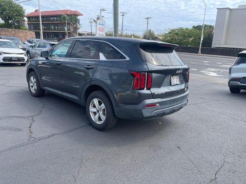 Gravity Grey 2023 Kia Sorento LX