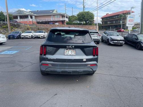 Gravity Grey 2023 Kia Sorento LX