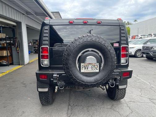 Black 2007 Hummer H2 Base