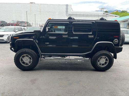 Black 2007 Hummer H2 Base