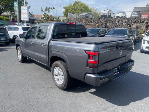 Gun Metallic 2022 Nissan Frontier SV