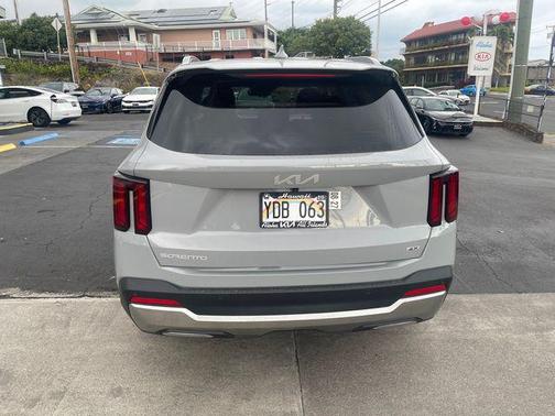 Wolf Gray 2025 Kia Sorento S