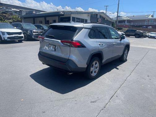 Silver Sky Metallic 2022 Toyota RAV4 XLE