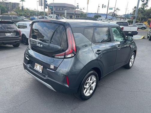 Gravity Gray 2025 Kia Soul LX