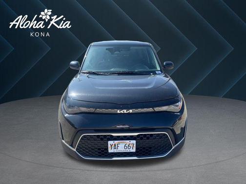 Fusion Black 2025 Kia Soul LX